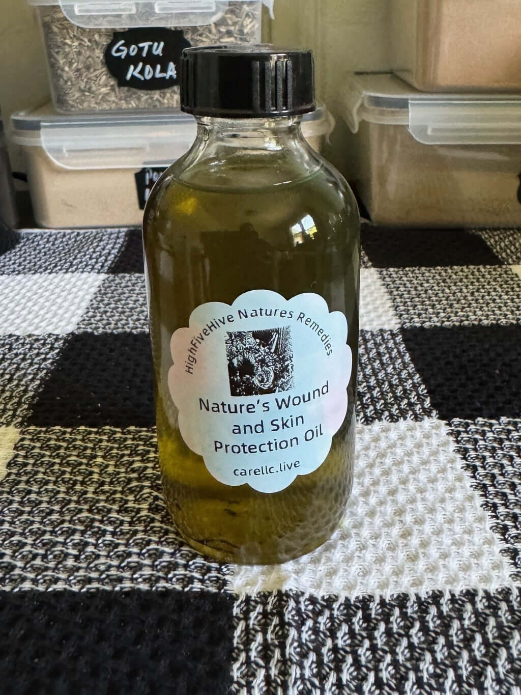 The Artisan Woman's Collection: A Herbal & Botanical Set