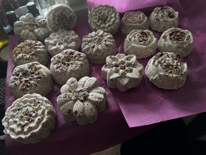 Botanical Bloom Luxurious Mineral & Floral Bath Bombs 4 